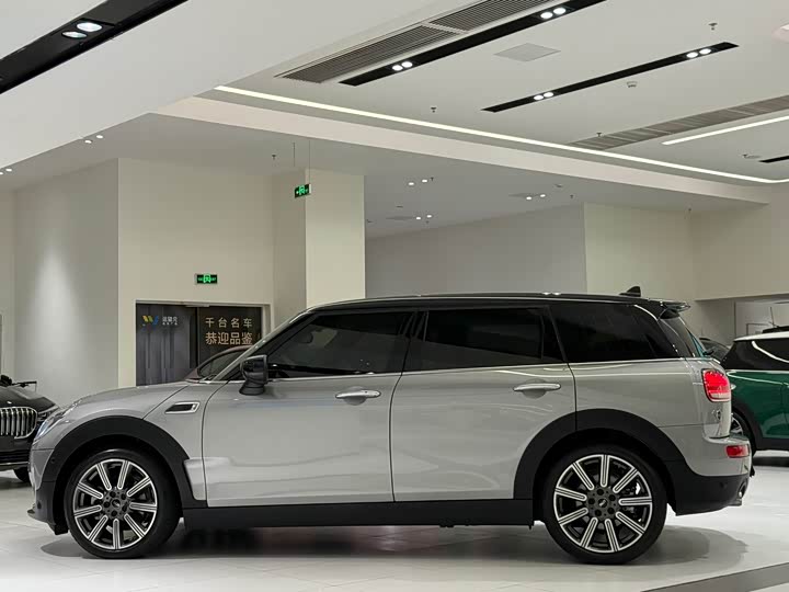 Mini Clubman 2023 2023款 改款 1.5T COOPER 鉴赏家
