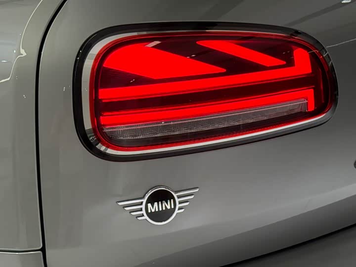 Mini Clubman 2023 2023款 改款 1.5T COOPER 鉴赏家