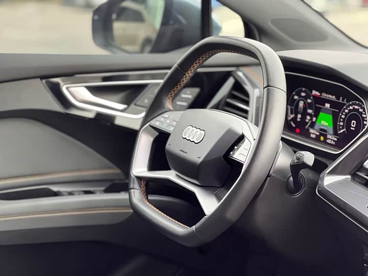 Audi Q4 e-tron 2024 2024款 40 e-tron 创境版