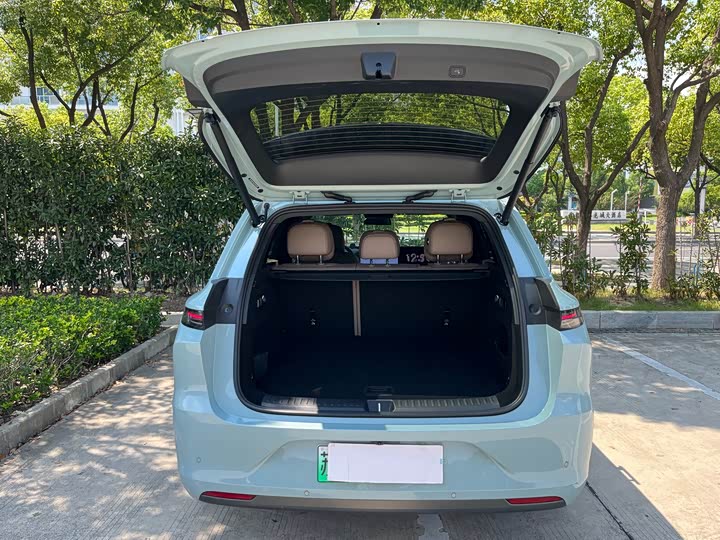 LiXiang L6 2025 2025款 Max 智能焕新版