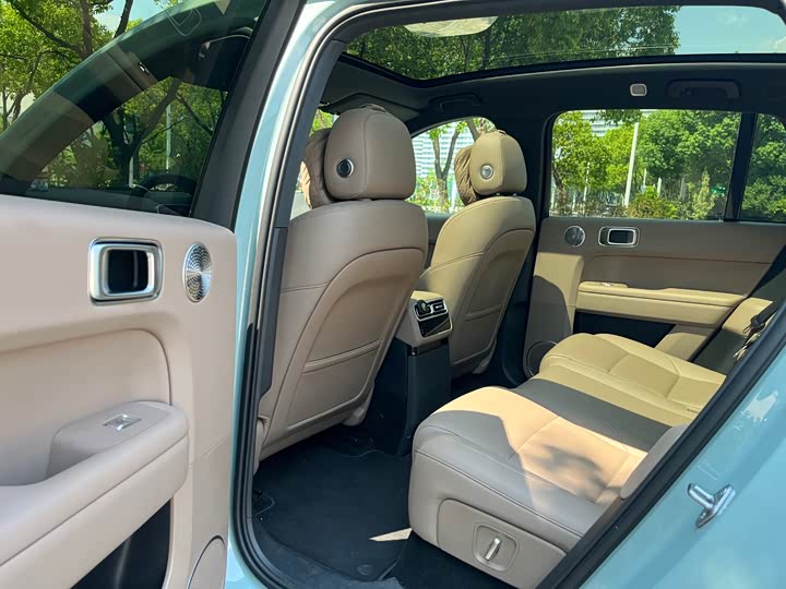 LiXiang L6 2025 2025款 Max 智能焕新版