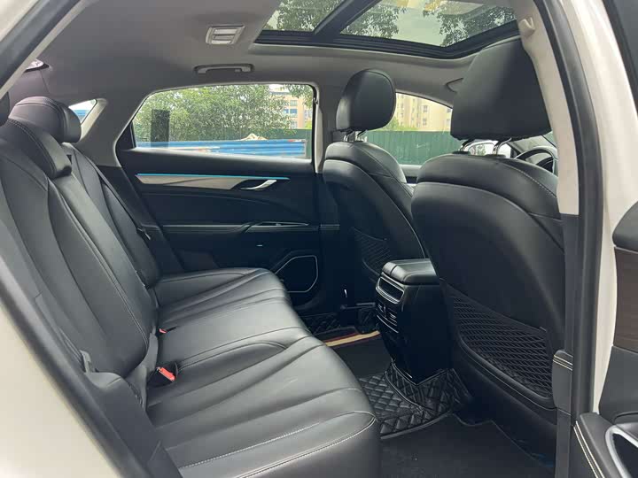 Geely Emgrand GT 2021 2021款 1.8T 领航版+