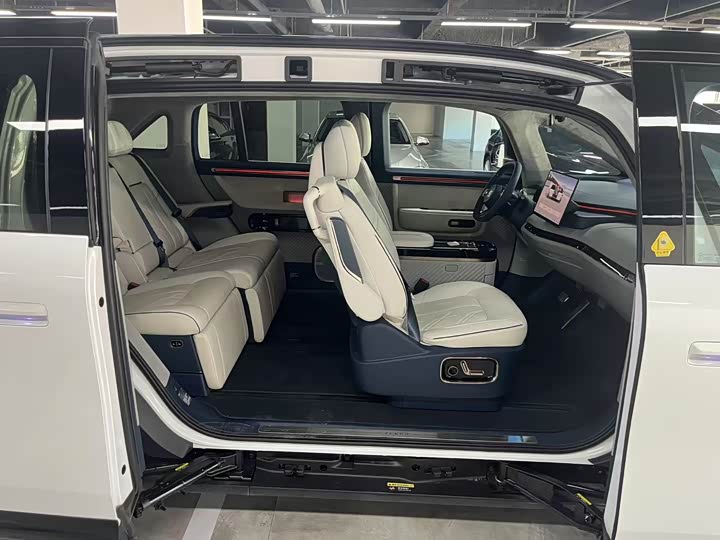 Zeekr Mix 2025 2025款 长续航智驾版