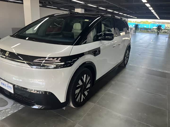 Zeekr Mix 2025 2025款 长续航智驾版