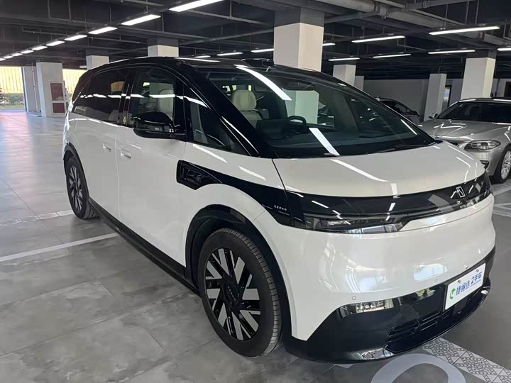 Zeekr Mix 2025 2025款 长续航智驾版