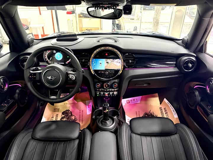 Mini Mini JCW 2023 2023款 改款 2.0T JOHN COOPER WORKS ALL-IN