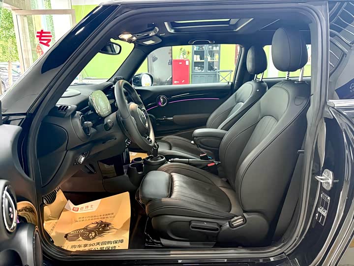 Mini Mini JCW 2023 2023款 改款 2.0T JOHN COOPER WORKS ALL-IN