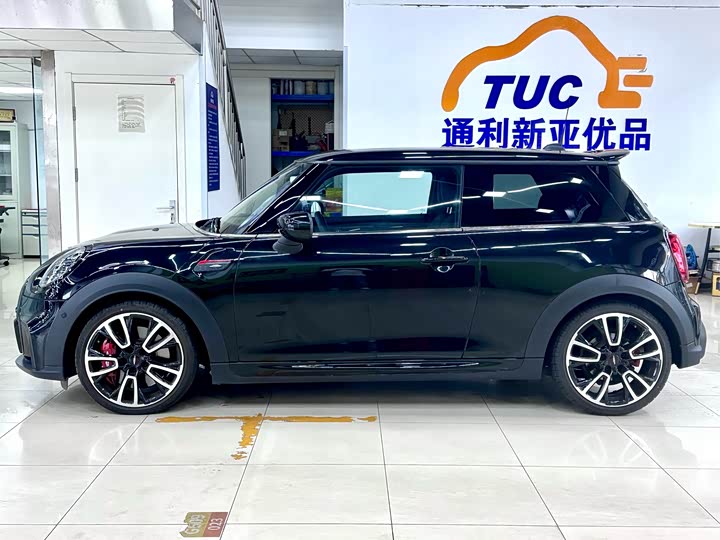 Mini Mini JCW 2023 2023款 改款 2.0T JOHN COOPER WORKS ALL-IN