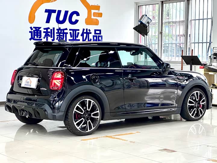 Mini Mini JCW 2023 2023款 改款 2.0T JOHN COOPER WORKS ALL-IN