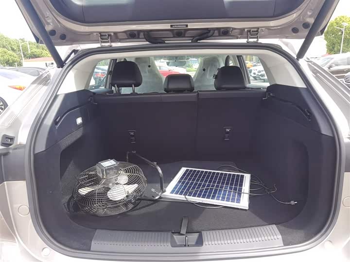 Roewe D5X DMH 2024 2024款 135旗舰版