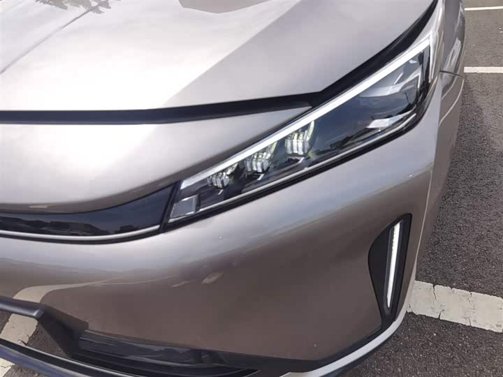 Roewe D5X DMH 2024 2024款 135旗舰版