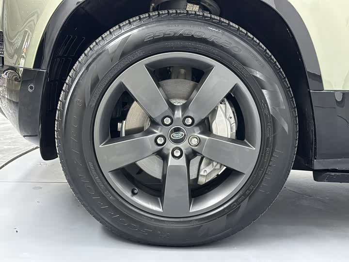 Land Rover Defender 2024 2024款 110 3.0T P400 X-DYNAMIC HSE