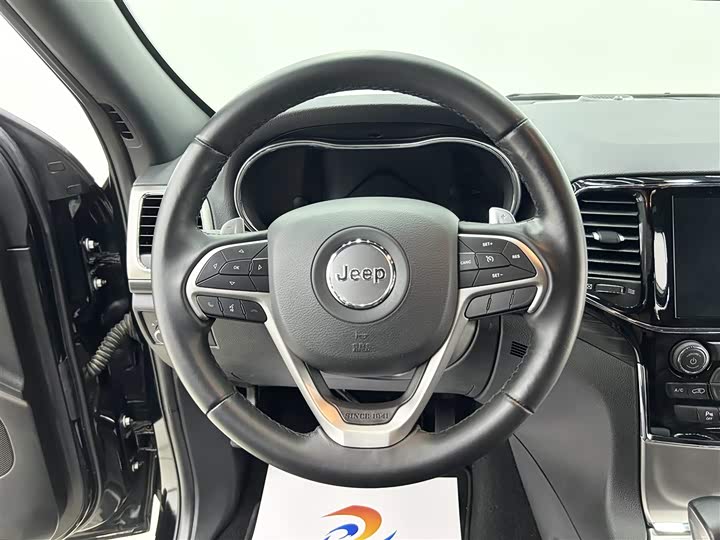 Jeep Grand Cherokee 2020 2020款 3.0L 专业导航版