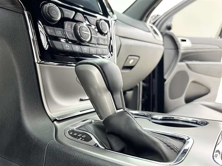 Jeep Grand Cherokee 2020 2020款 3.0L 专业导航版