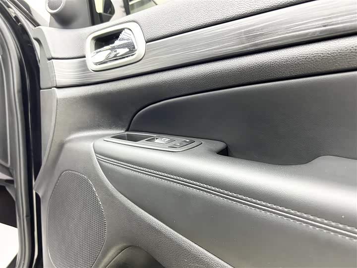 Jeep Grand Cherokee 2020 2020款 3.0L 专业导航版