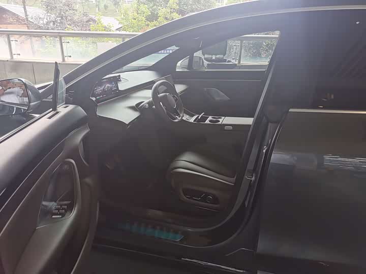 Luxeed R7 2025 2025款 增程 251km Max