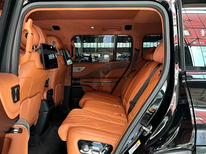 BYD Yangwang U8 2023 2023款 豪华版