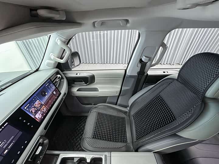 BAIC Beijing BJ40 2024 2024款 2.0T 全新刀锋英雄版 攀登者