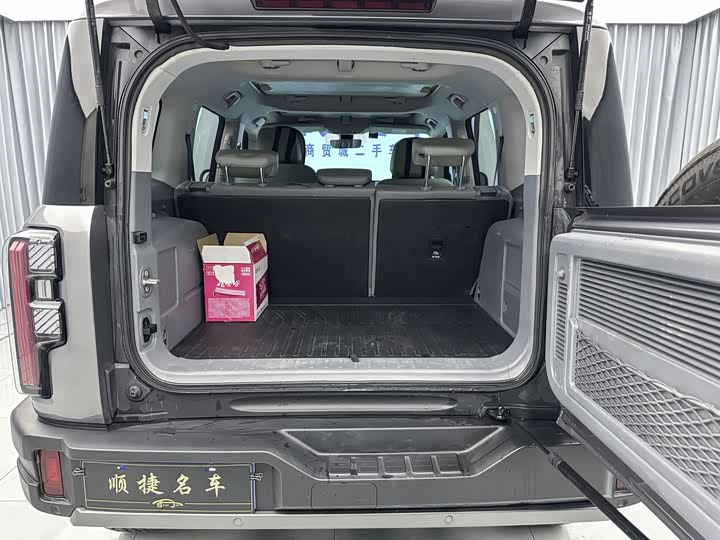BAIC Beijing BJ40 2024 2024款 2.0T 全新刀锋英雄版 攀登者
