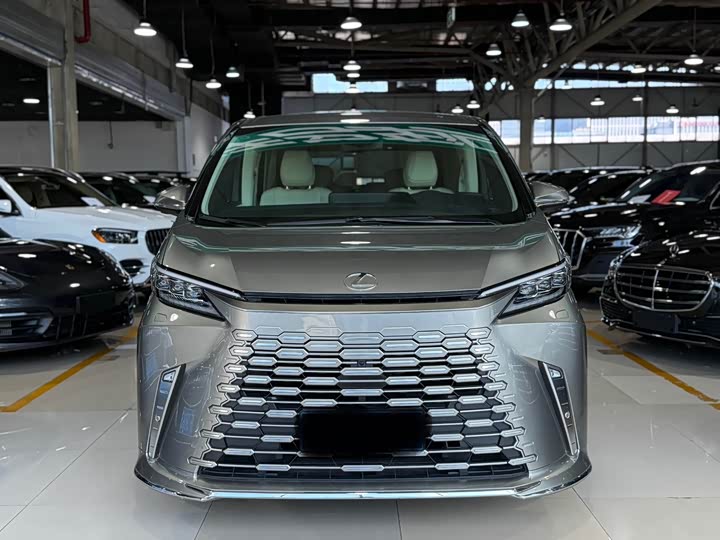 Lexus LM 2023 2023款 500h 六座尊崇版