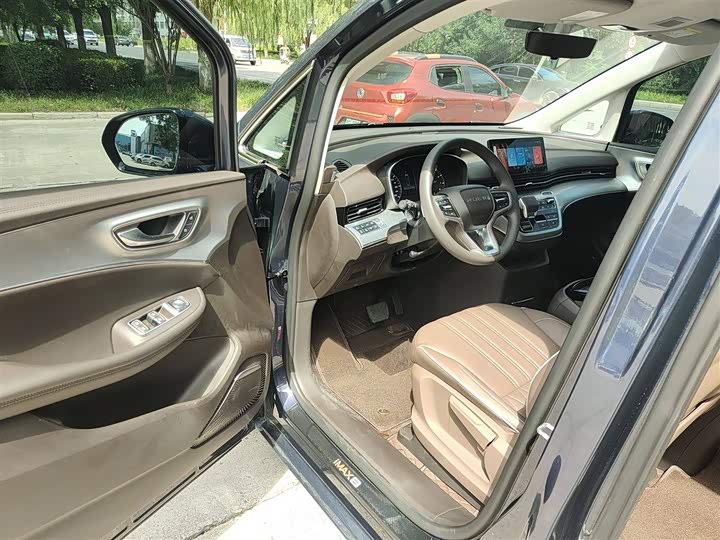 Roewe iMax 8 2023 2023款 400TGI 舒享版