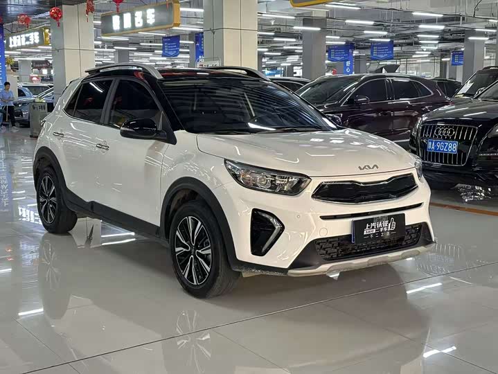Kia KX1 2021 2021款 1.4L CVT天窗款