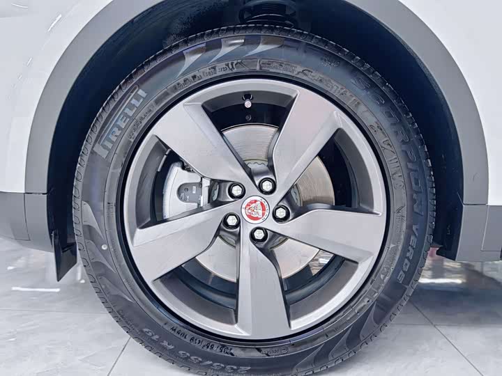 Jaguar E-Pace 2024 2024款 进取运动版 R-DYNAMIC S