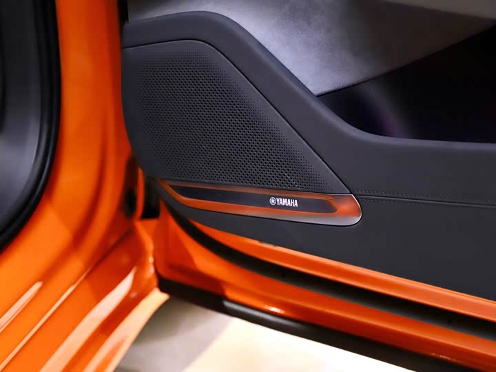 Zeekr 001 2025 2025款 WE版 100kWh 后驱