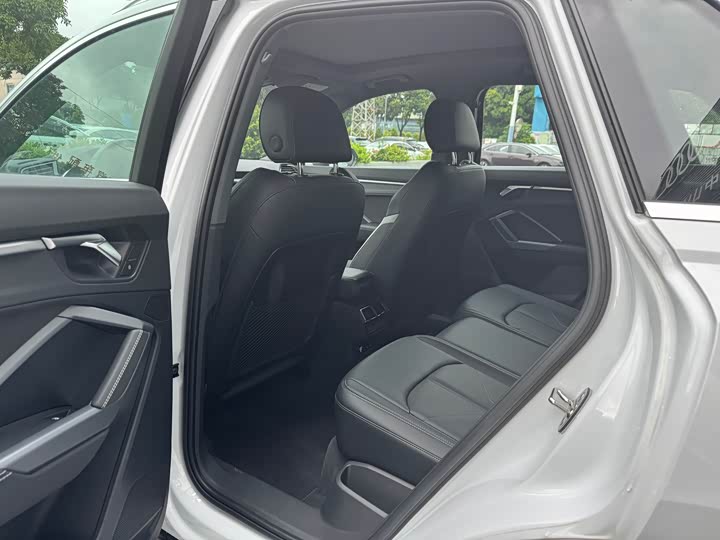 Audi Q3 2024 2024款 40 TFSI 时尚动感型