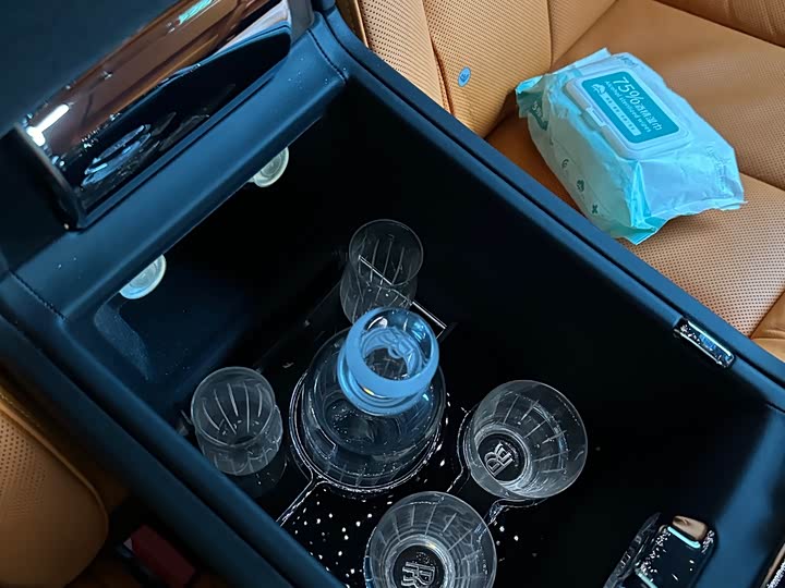 Rolls-Royce Phantom 2018 2018款 6.7T 长轴距版