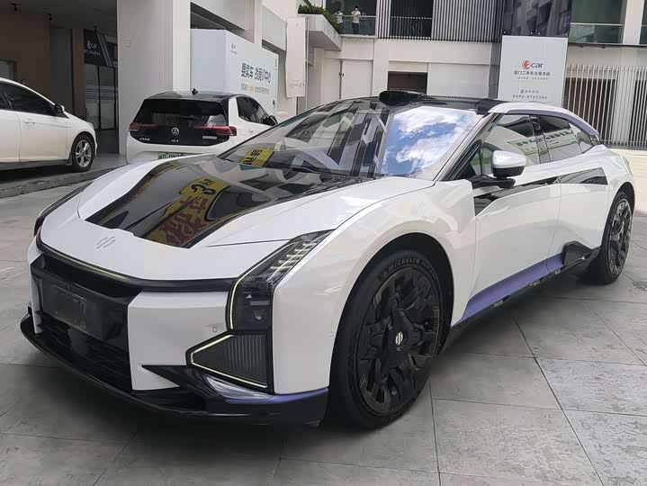 HiPhi Z 2023 2023款 城市版 四座