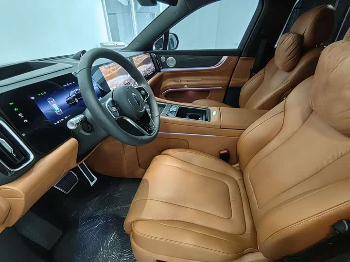 Aito M9 2025 2025款 纯电 Ultra版 100kWh 5座版