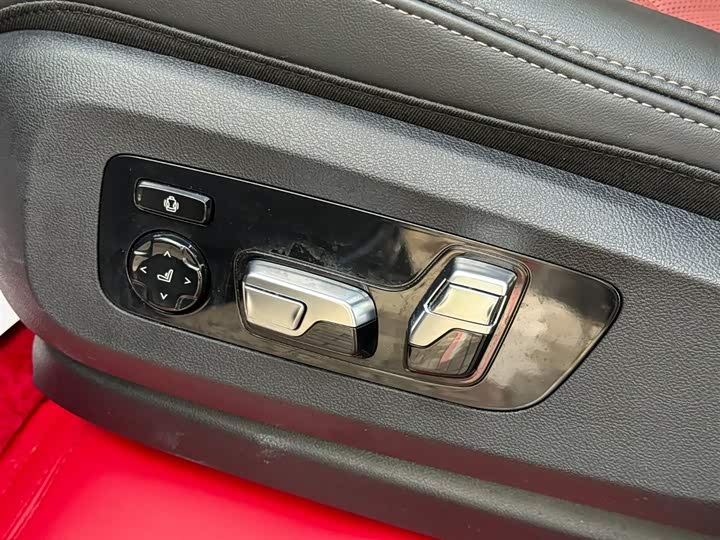 BMW X6 2023 2023款 xDrive40i 尊享型 M运动套装