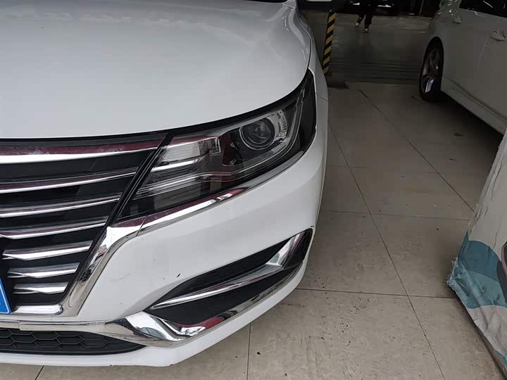 Roewe i6 2020 2020款 PLUS 1.6L CVT 4G互联荣耀旗舰版