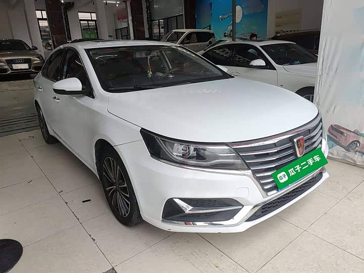 Roewe i6 2020 2020款 PLUS 1.6L CVT 4G互联荣耀旗舰版