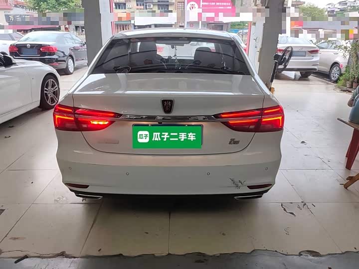 Roewe i6 2020 2020款 PLUS 1.6L CVT 4G互联荣耀旗舰版
