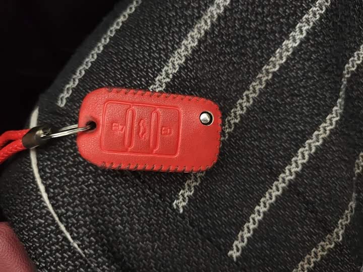 Roewe i6 2020 2020款 PLUS 1.6L CVT 4G互联荣耀旗舰版