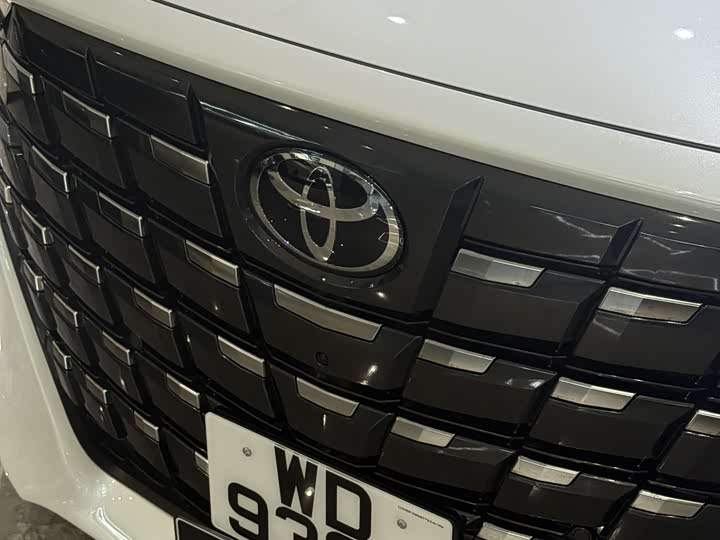 Toyota Alphard 2025 2025款 双擎 2.5L 尊贵黄金版