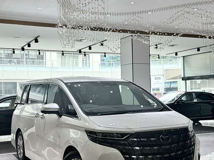 Toyota Alphard 2025 2025款 双擎 2.5L 尊贵黄金版
