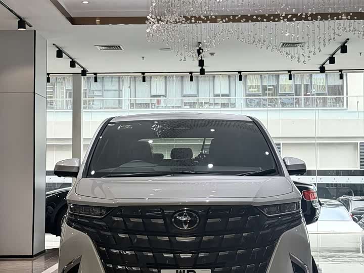 Toyota Alphard 2025 2025款 双擎 2.5L 尊贵黄金版