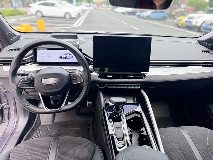 Geely Preface 2025 2025款 东方曜 2.0TD 望月版