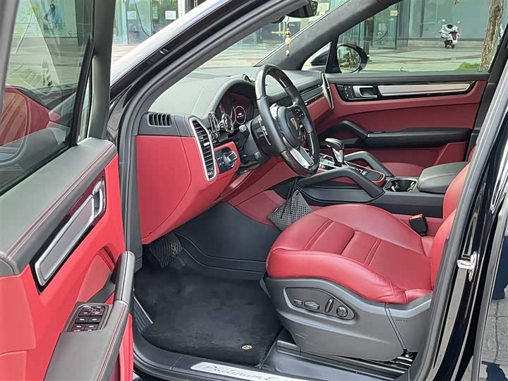 Porsche Cayenne Hybrid 2023 2023款 Cayenne E-Hybrid 2.0T