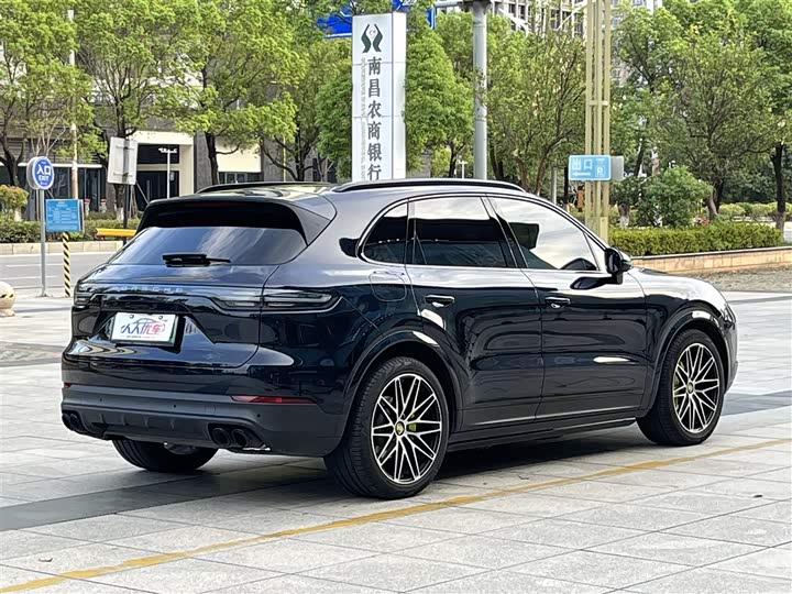 Porsche Cayenne Hybrid 2023 2023款 Cayenne E-Hybrid 2.0T