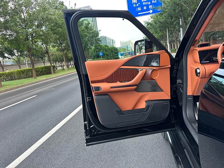 BYD Yangwang U8 2023 2023款 豪华版