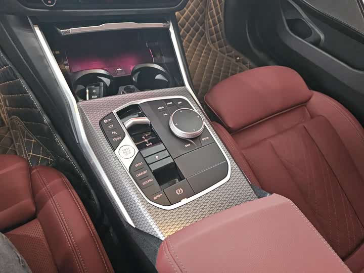 BMW 3 Series 2025 2025款 330Li M运动曜夜套装