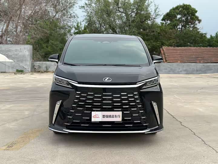 Lexus LM 2023 2023款 500h 六座尊崇版