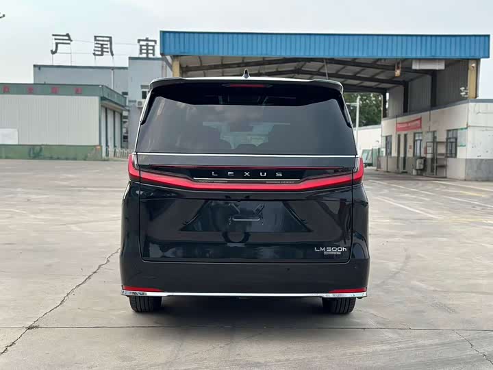 Lexus LM 2023 2023款 500h 六座尊崇版
