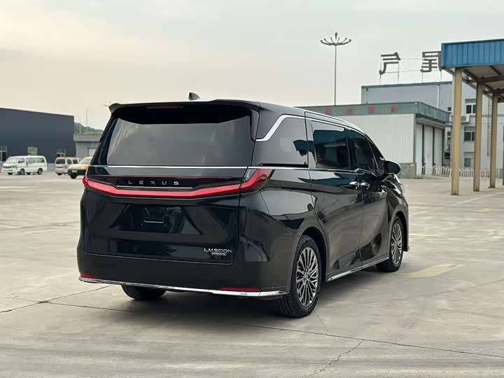 Lexus LM 2023 2023款 500h 六座尊崇版