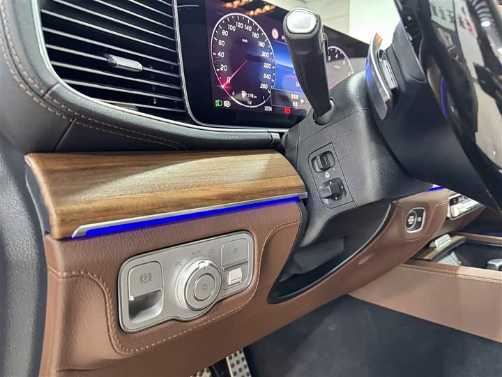 Mercedes-Benz GLS-Class 2024 2024款 GLS 450 4MATIC 豪华型