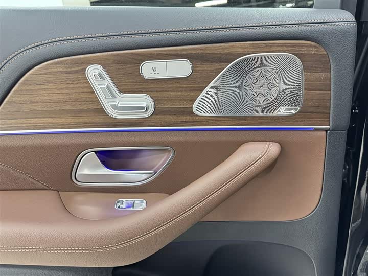 Mercedes-Benz GLS-Class 2024 2024款 GLS 450 4MATIC 豪华型